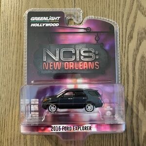Greenlight Hollywood 2015 Ford Explorer NCIS New Orleans 1/64 Diecast